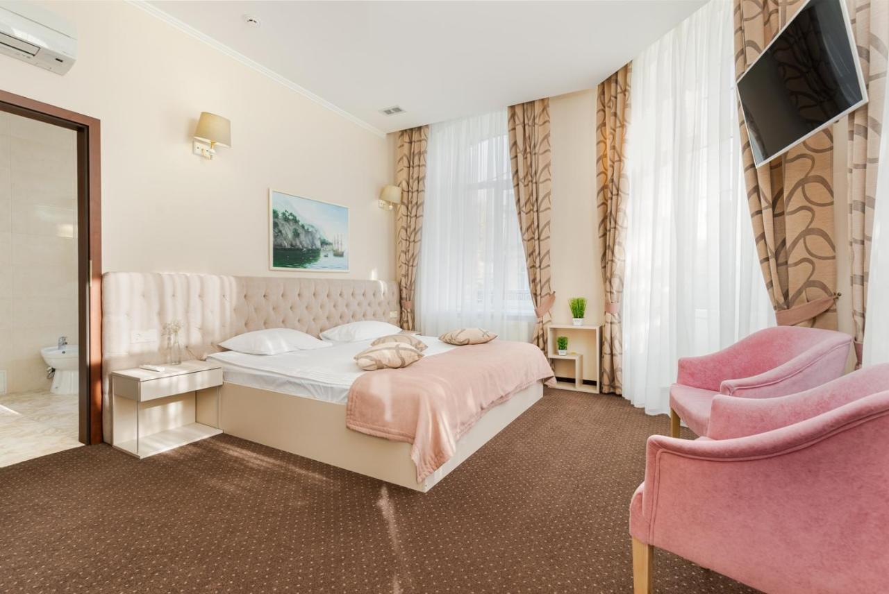 Hotel 52 Odesa Exterior foto