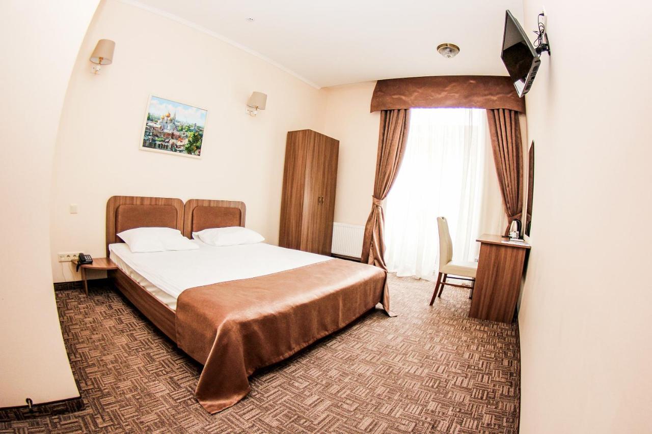 Hotel 52 Odesa Exterior foto